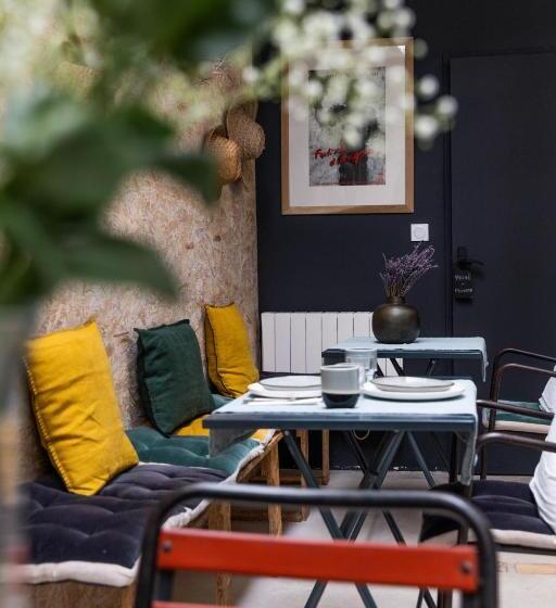 Отель La Demoiselle