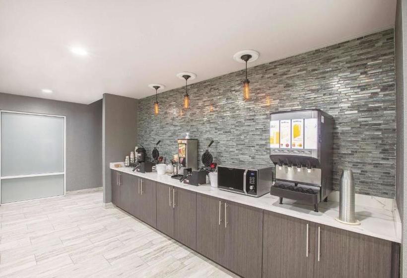 ホテル La Quinta By Wyndham Kingsville