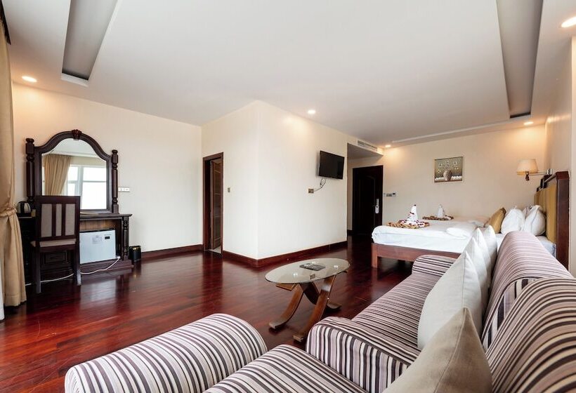 Отель Lbn Asian