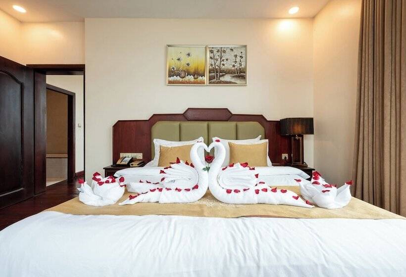 Отель Lbn Asian