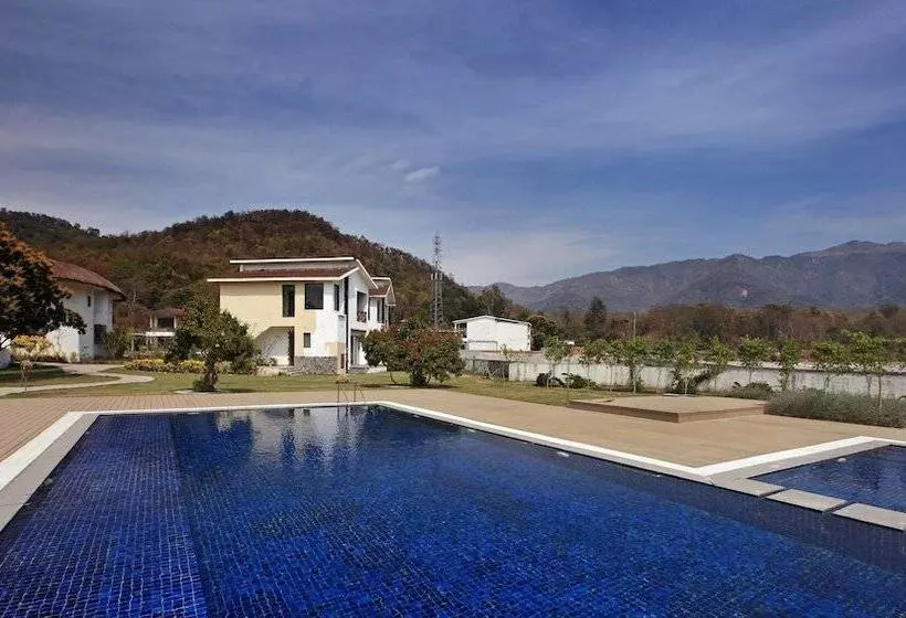 ホテル Lemon Tree Premier Corbett