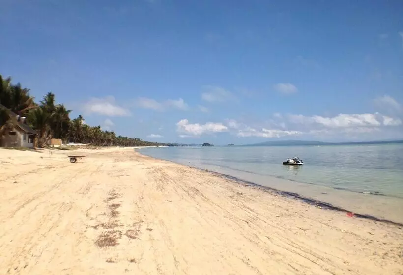 هتل Mangoriders Beach Club