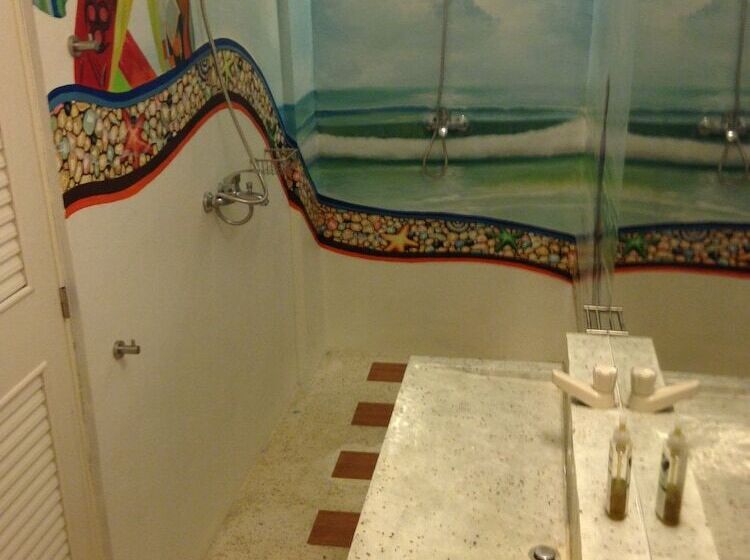 Hotell Mangoriders Beach Club