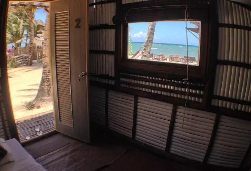 هتل Mangoriders Beach Club