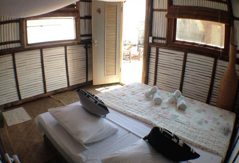 Hotell Mangoriders Beach Club