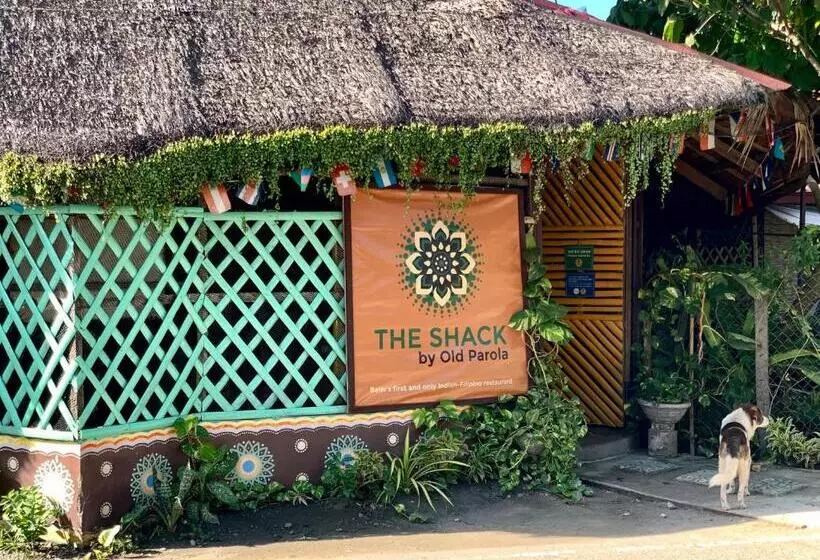 Hotelli Old Parola Seaside Inn