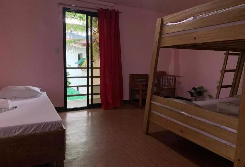 Hotelli Old Parola Seaside Inn