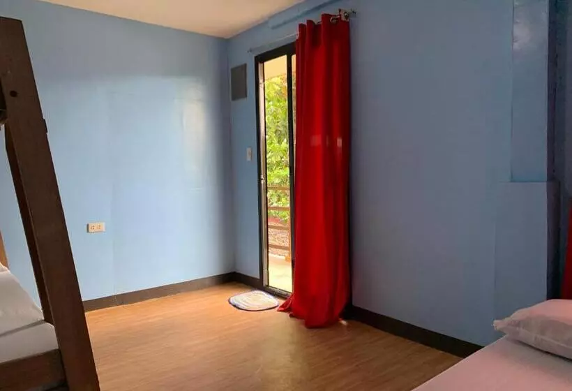 Hotelli Old Parola Seaside Inn