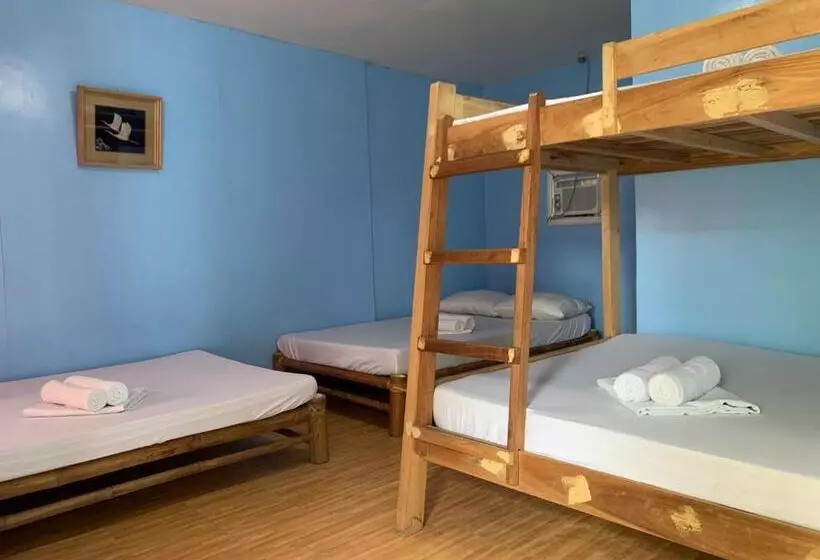 Hotelli Old Parola Seaside Inn