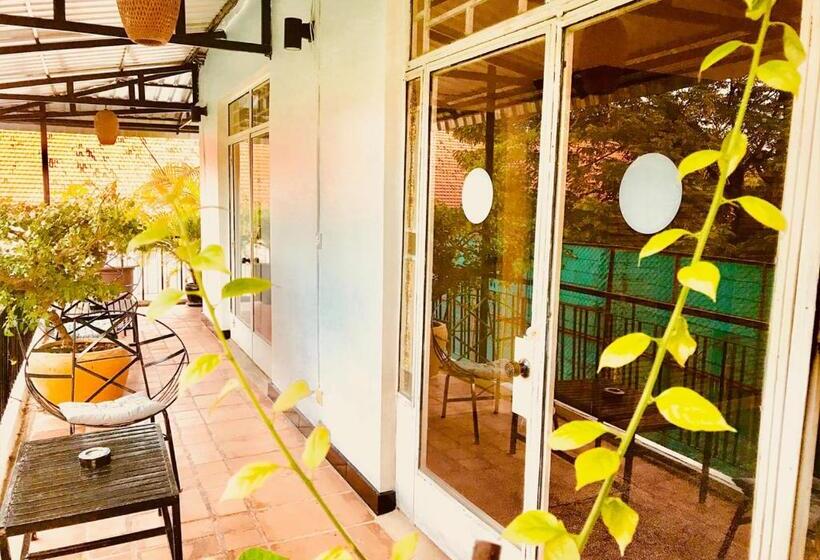 בית מלון כפרי Prantara Heritage Suites