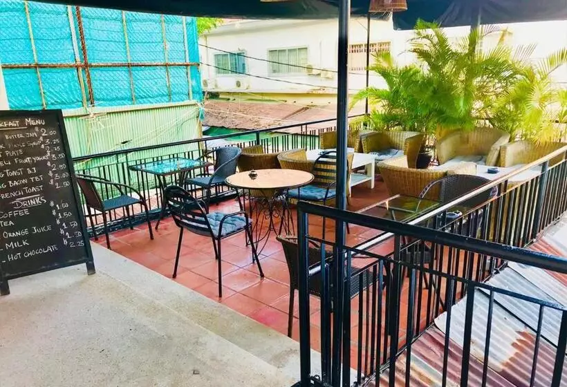 هتل Prantara Heritage Suites