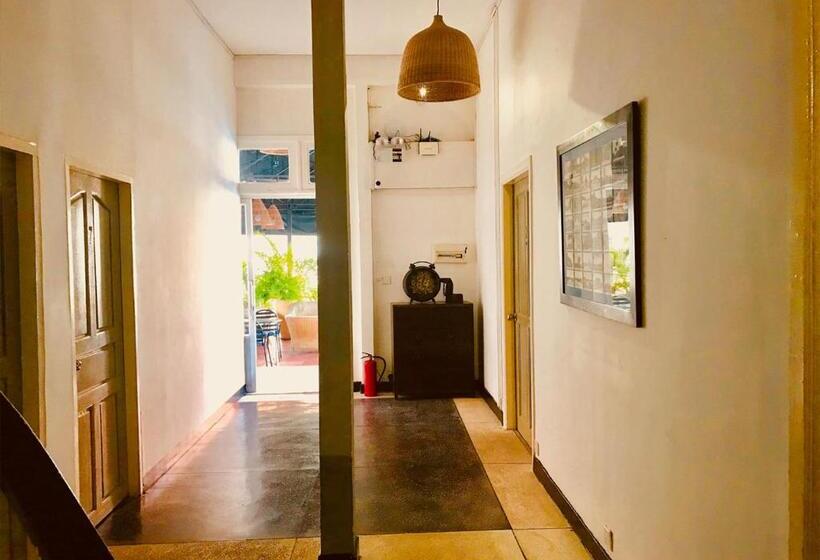 בית מלון כפרי Prantara Heritage Suites