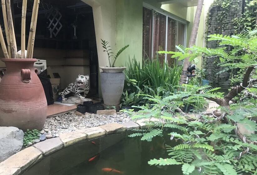 Regency Hotel De Vigan