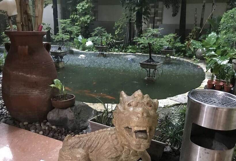 Regency Hotel De Vigan