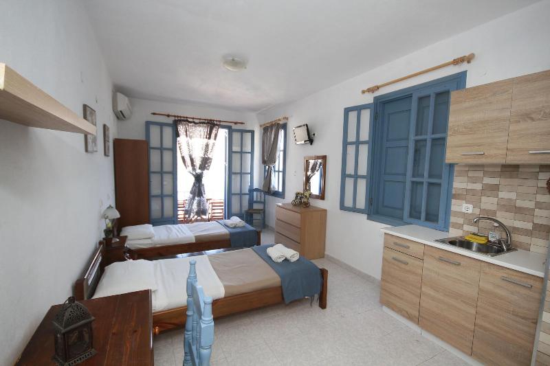 Hotel Studios Maistrali