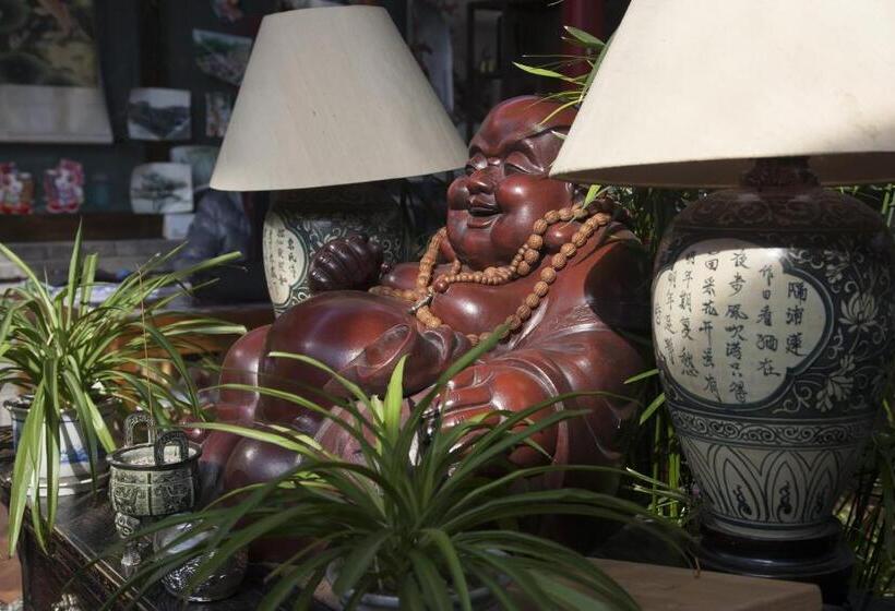 Hotel The Great Wall Courtyard Hostel