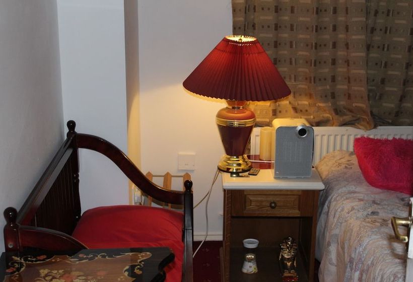 فندق Airport Stay