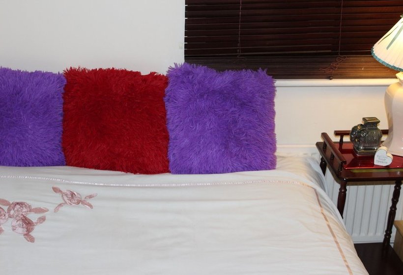 فندق Airport Stay