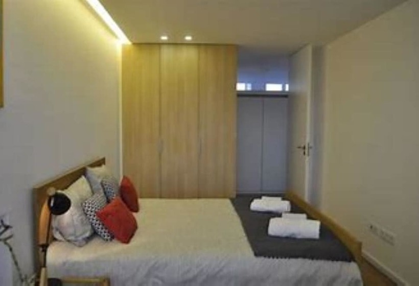 فندق Airport Stay