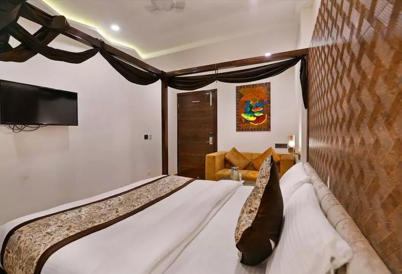 هتل Blue Pearl   Free Airport Pick Up