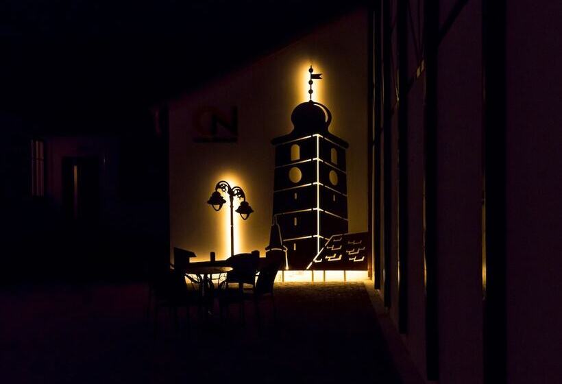 Отель Casa Nicolae Luxury Suites