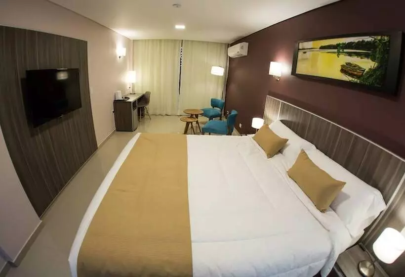 ホテル City Falls Iguazu