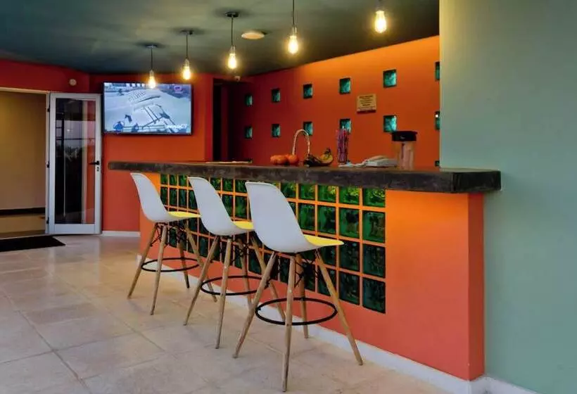 ホテル City Falls Iguazu