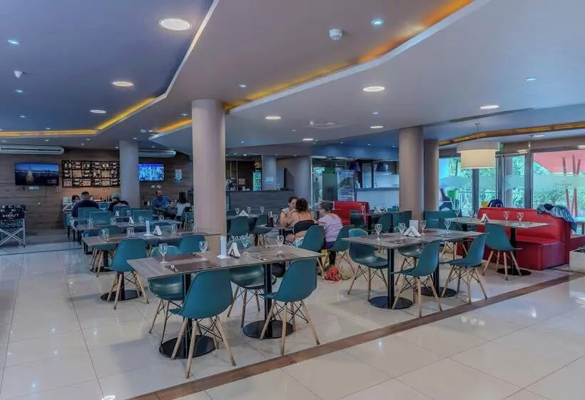 ホテル City Falls Iguazu