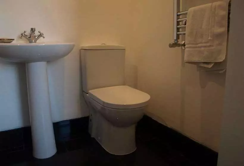 هتل Gentian House