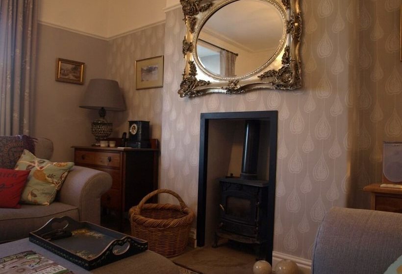 Отель Gentian House