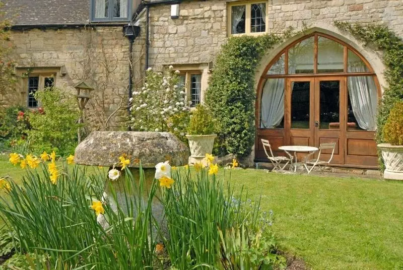 Hotelli Pigeon House Cottage B&b