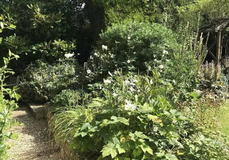 Hotelli Pigeon House Cottage B&b