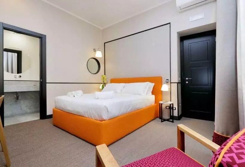 هتل Relais Vittoria Colonna