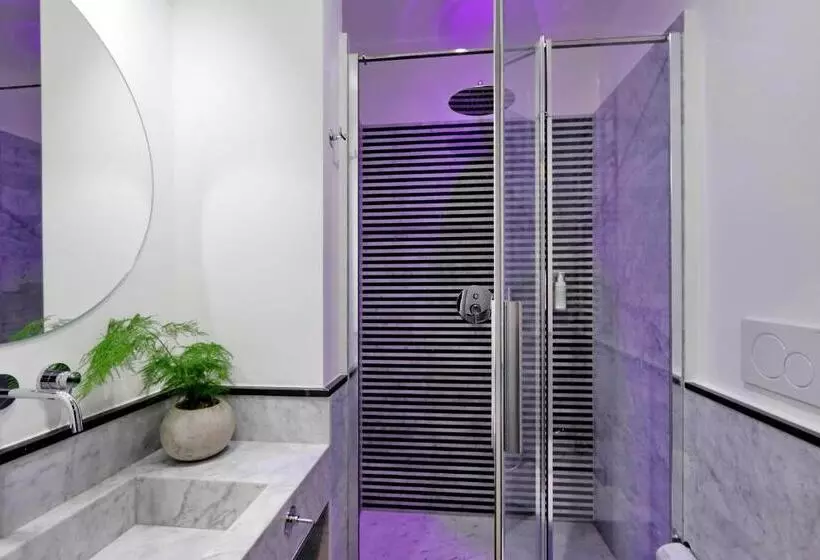 هتل Relais Vittoria Colonna