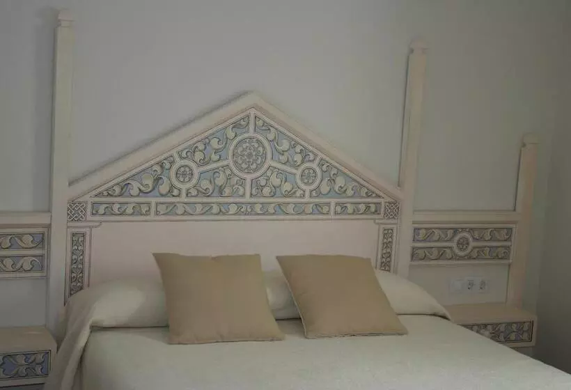 Hotelli Hostal Santa María De úbeda