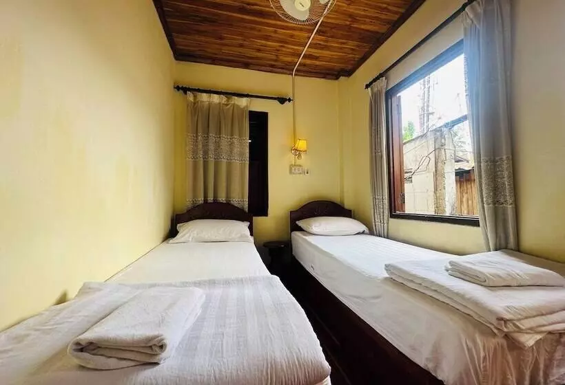 ホテル Silikhane Guest House