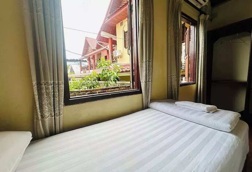 ホテル Silikhane Guest House