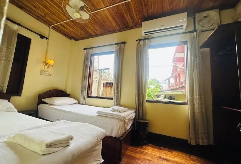 ホテル Silikhane Guest House