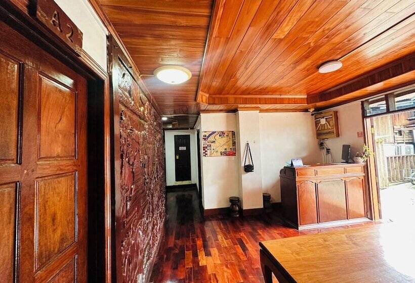 هتل Silikhane Guest House