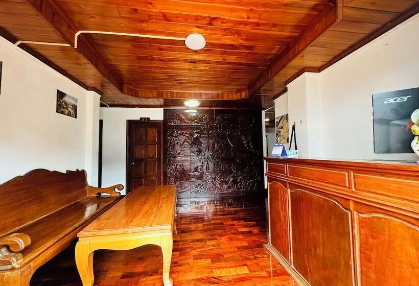 ホテル Silikhane Guest House