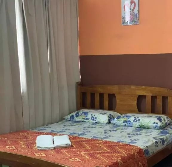 هتل Sun Golden Inn