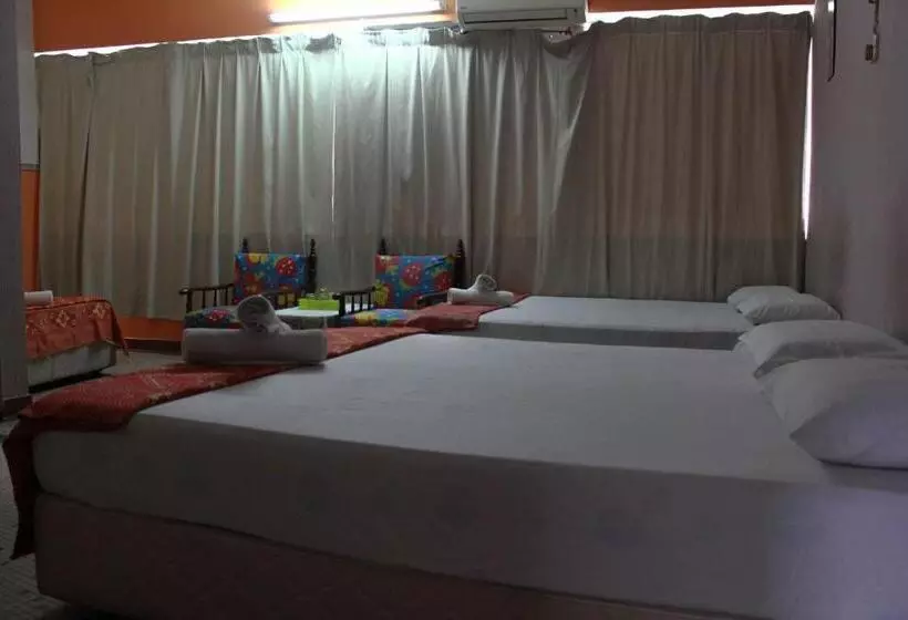 هتل Sun Golden Inn