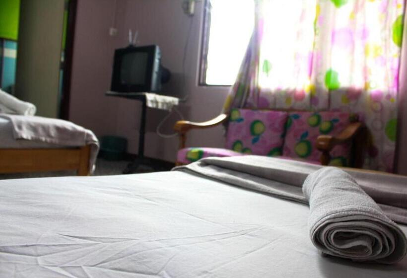 فندق Sun Golden Inn