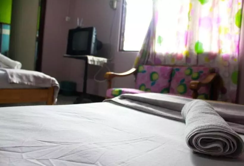 هتل Sun Golden Inn