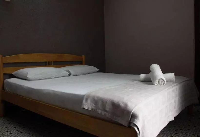 هتل Sun Golden Inn