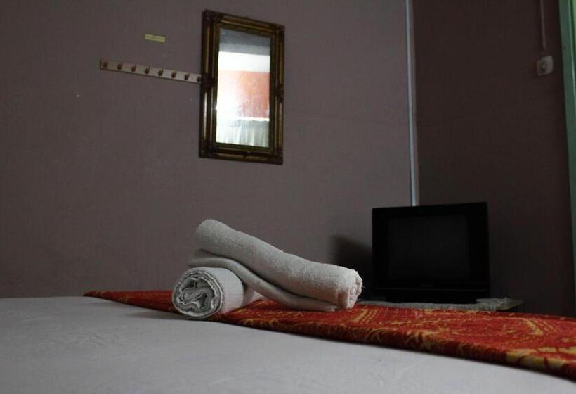 فندق Sun Golden Inn