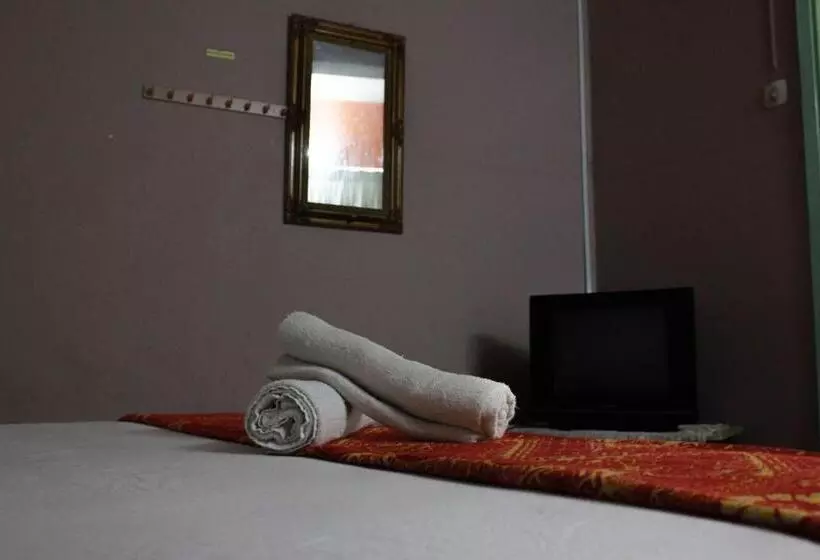 هتل Sun Golden Inn