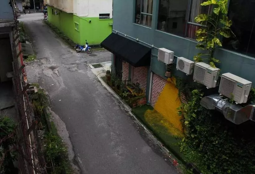 هتل Sun Golden Inn