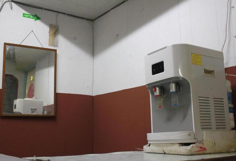 فندق Sun Golden Inn