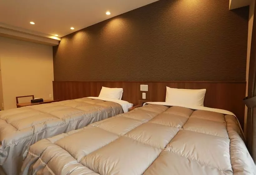 Hotelli The Base Sakai Higashi Apartment